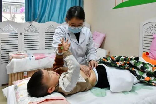 讓群眾方便看中醫(yī) 南明區(qū)基層醫(yī)療衛(wèi)生機(jī)構(gòu)中醫(yī)館實(shí)現(xiàn)全覆蓋，推動(dòng)中醫(yī)養(yǎng)生保健服務(wù)進(jìn)社區(qū)